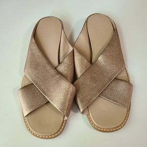 Vero Cuoio designer Gold Flats